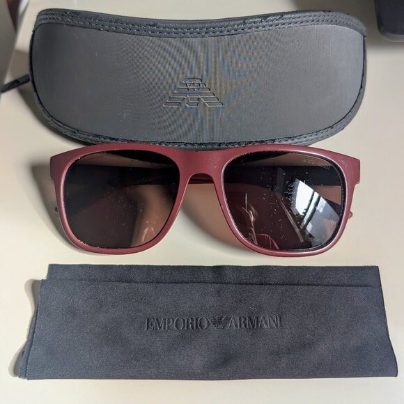 GIORGIO ARMANI Sunglasses Matte Bordeaux Brown Lens AR8037 5306/73 56 18 140 3N - Picture 2 of 13